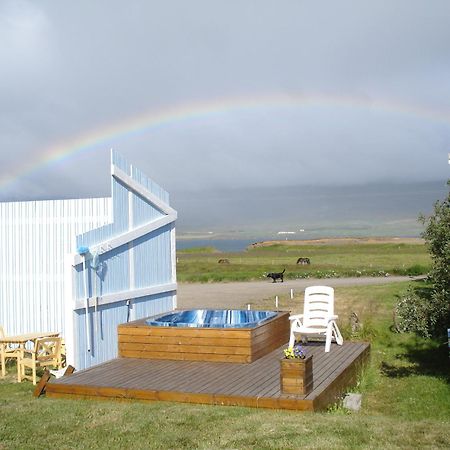 Guesthouse Petursborg Akureyri Buitenkant foto