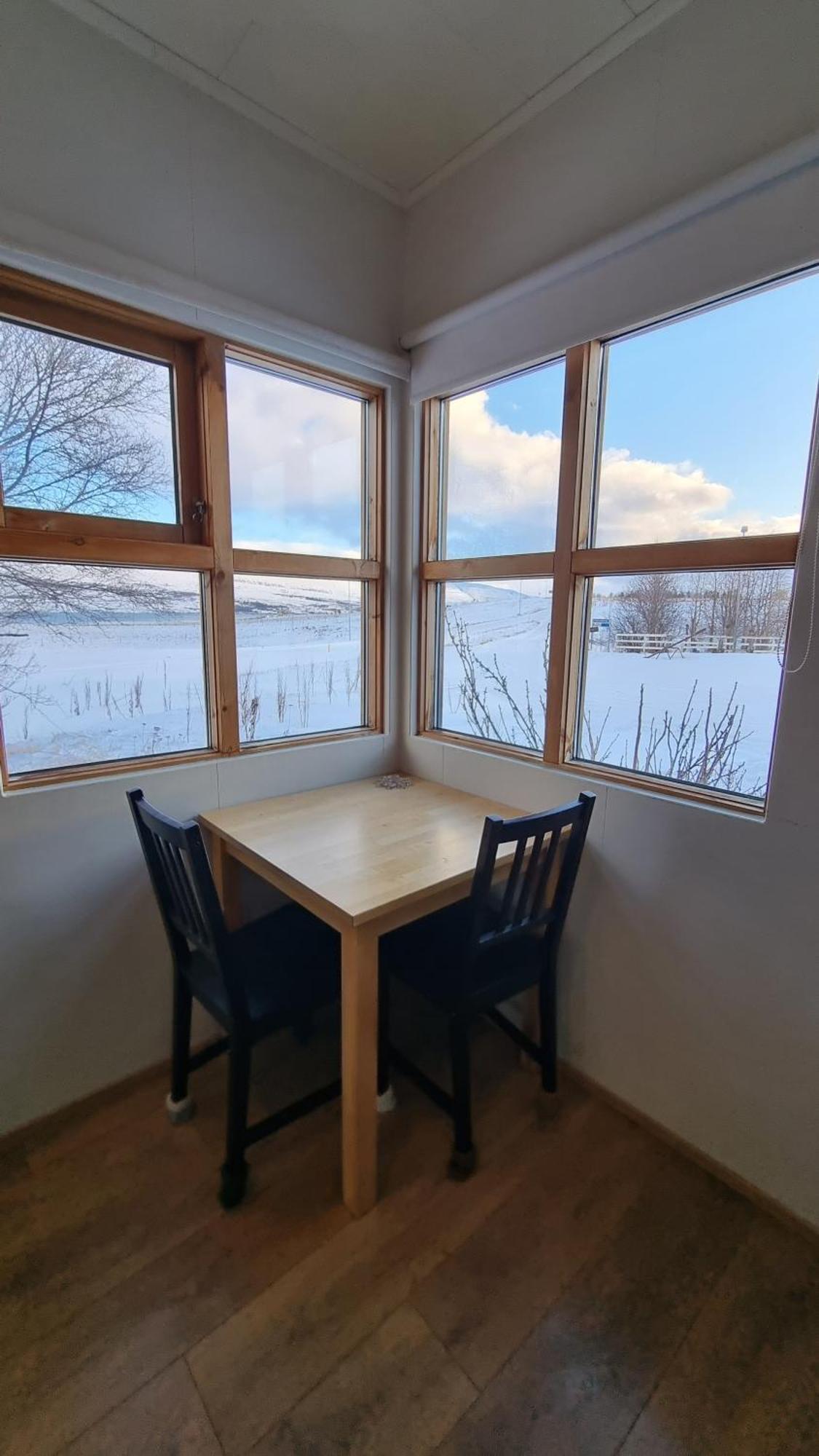Guesthouse Petursborg Akureyri Buitenkant foto